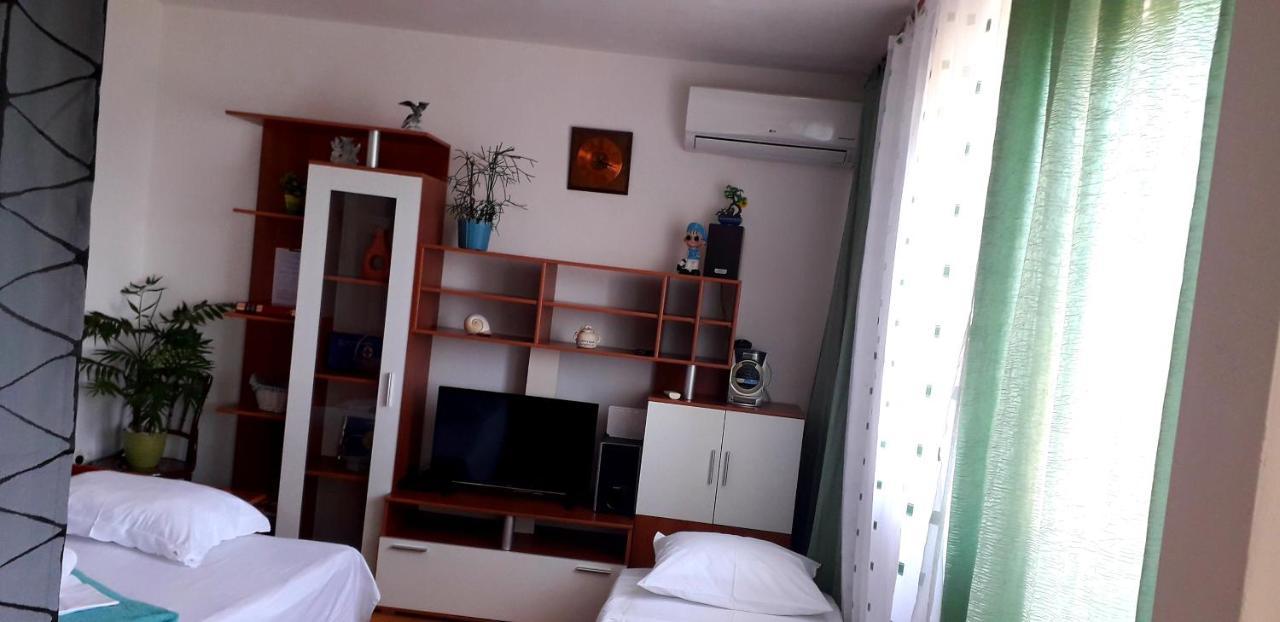 Apartmán Mateo Dugi Rat Exteriér fotografie